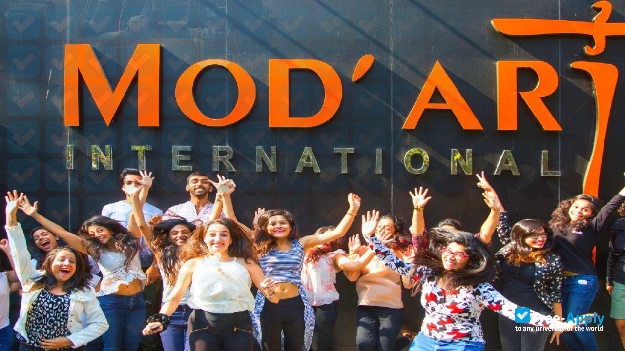 Mod’Art International photo