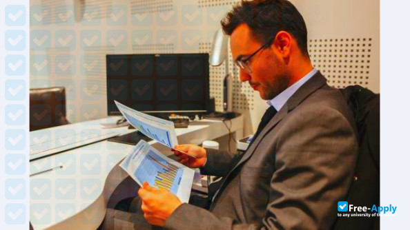Photo de l’School of Optics and Eyewear #6