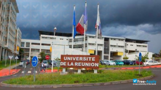 University of Reunion миниатюра №1