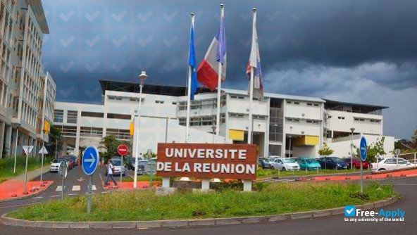 University of Reunion фотография №1