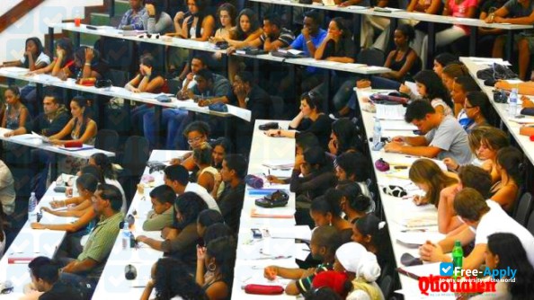 University of Reunion photo #8