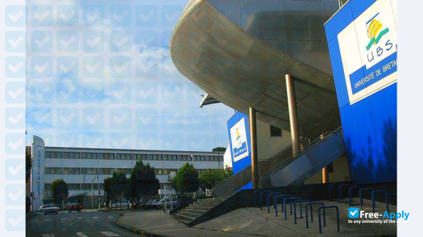 University of South Brittany photo #3