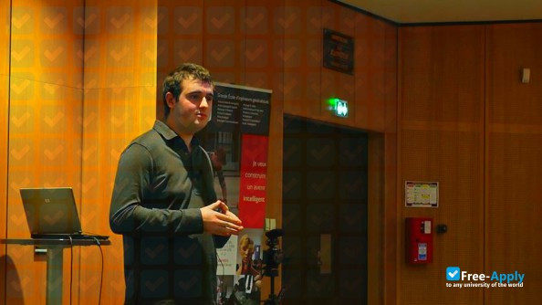 Grande Ecole of Engineers in Computer Science and Electronics in Angers photo #9