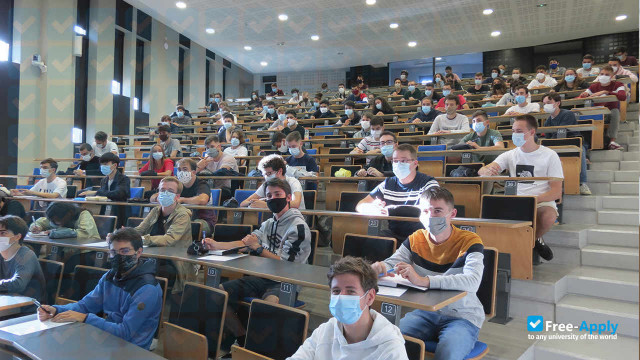 CY Cergy Paris Université - CY Tech