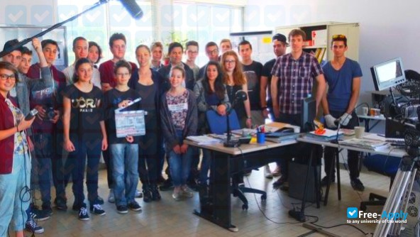 School of Cinema фотография №12