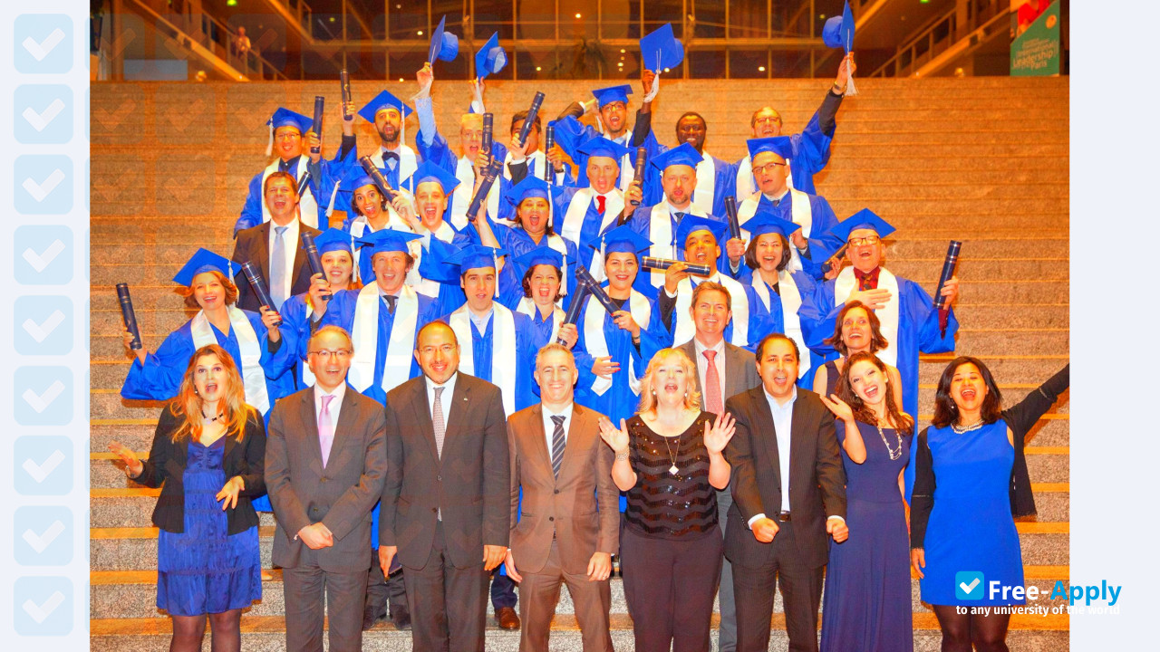 Ecole des Ponts Business School photo #3