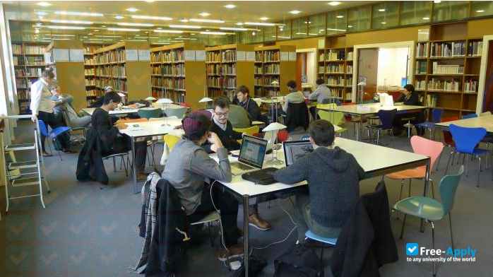 Photo de l’Arts and Crafts ParisTech #6