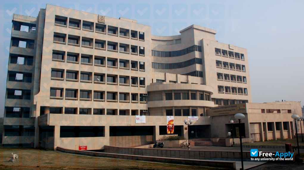Foto de la Institute of Advanced Techniques #4