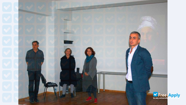 Foto de la Tbilisi State Academy of Arts #36