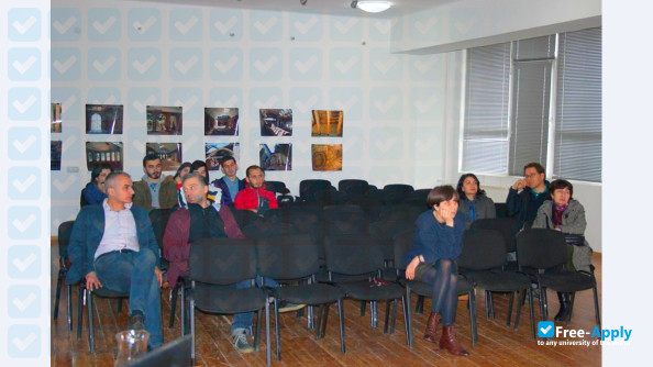 Foto de la Tbilisi State Academy of Arts #27