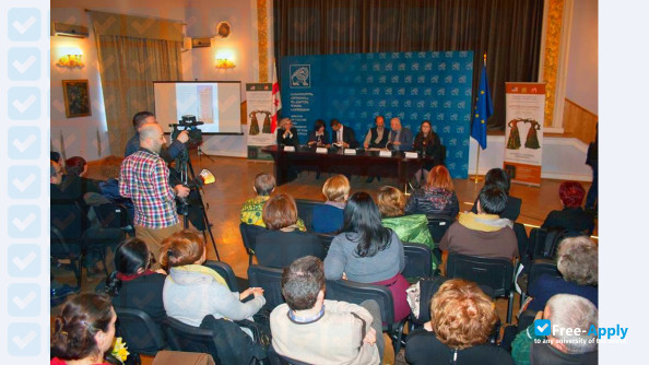 Foto de la Tbilisi State Academy of Arts #12
