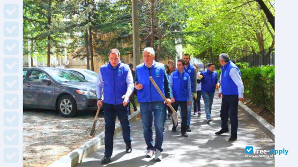 Foto de la Tbilisi State Medical University #55