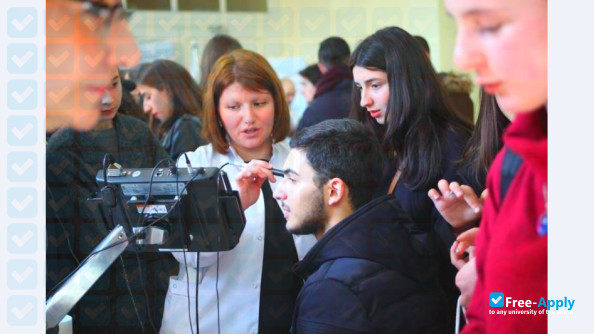 Foto de la Tbilisi State Medical University #8