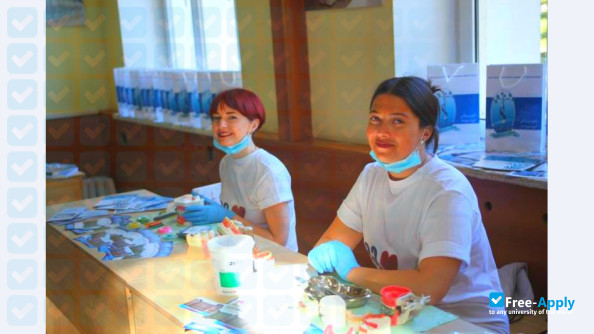 Foto de la Tbilisi State Medical University #11