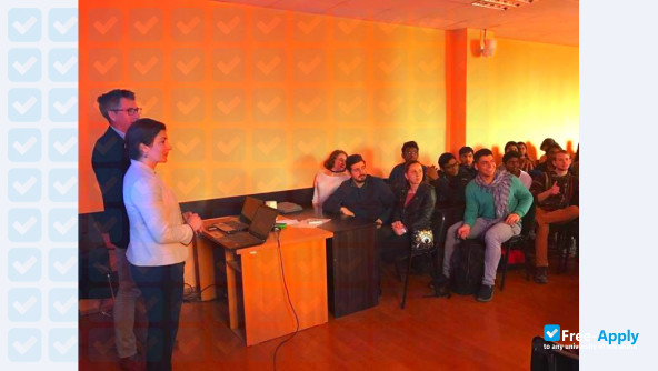 Foto de la Tbilisi State Medical University #63