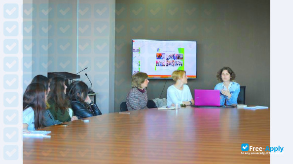 Photo de l’Grigol Robakidze University #8