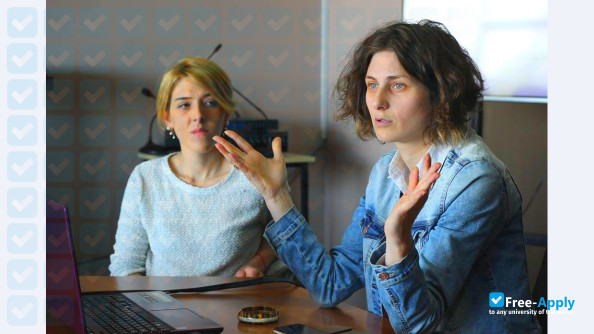 Photo de l’Grigol Robakidze University #11