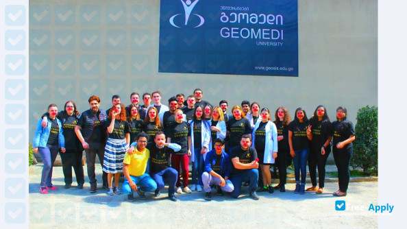 Foto de la Teaching University Geomedi #16