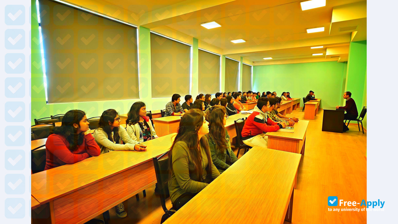 David Tvildiani Medical University фотография №5