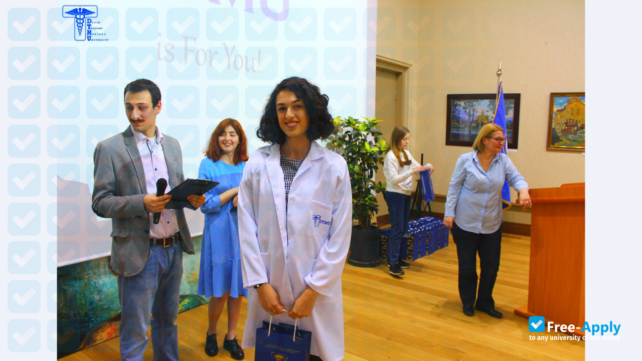 David Tvildiani Medical University фотография №12