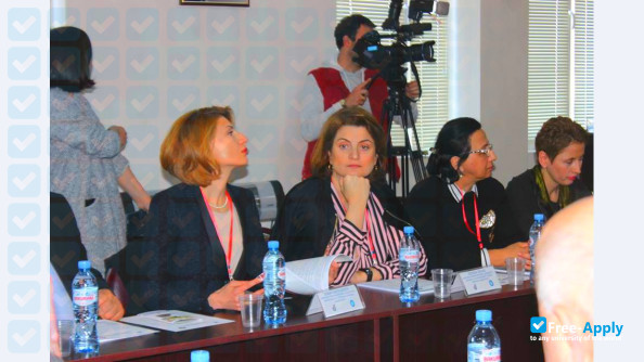 Photo de l’Teaching University of International Relations of Georgia #12