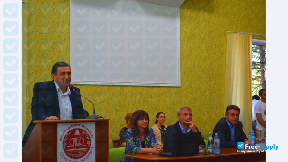 Foto de la Iakob Gogebashvili Telavi State University #17