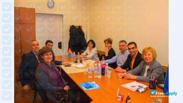 Foto de la Iakob Gogebashvili Telavi State University #30