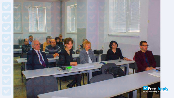 Foto de la Iakob Gogebashvili Telavi State University #31