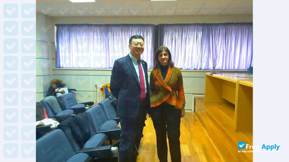 Foto de la Iakob Gogebashvili Telavi State University #3