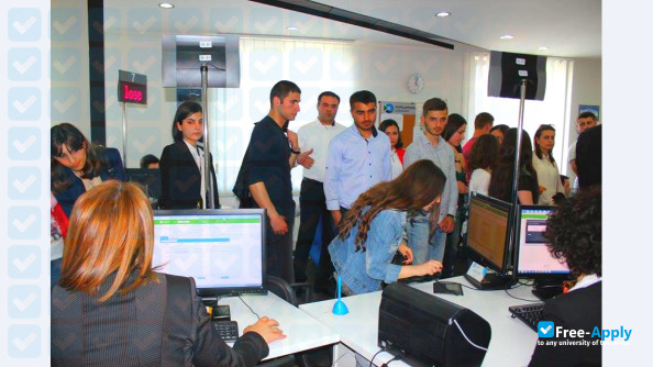 Foto de la Iakob Gogebashvili Telavi State University #10