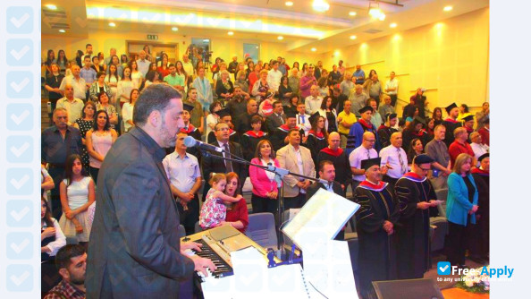 Foto de la Bethlehem Bible College #3