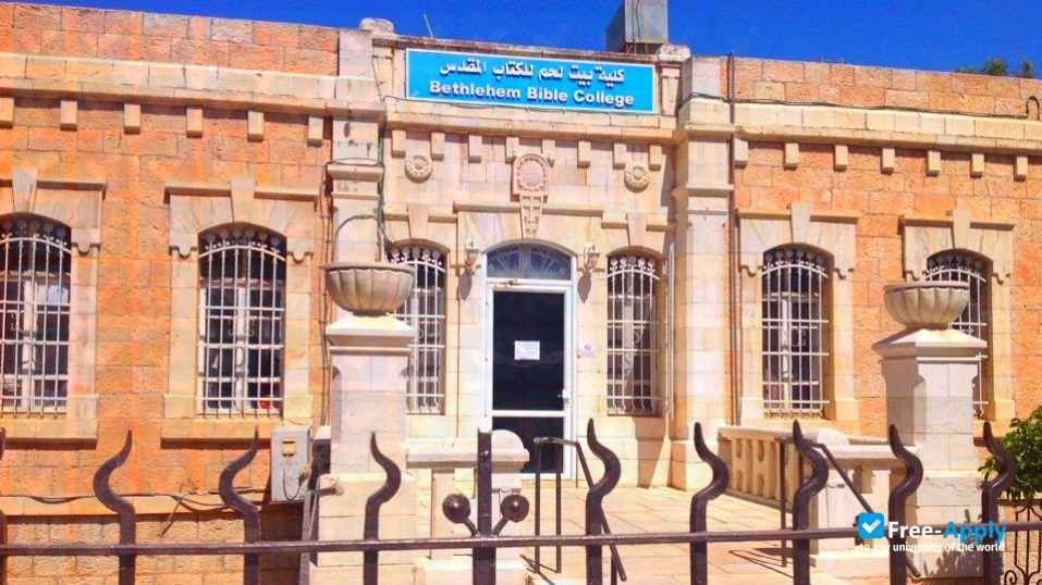 Foto de la Bethlehem Bible College #8
