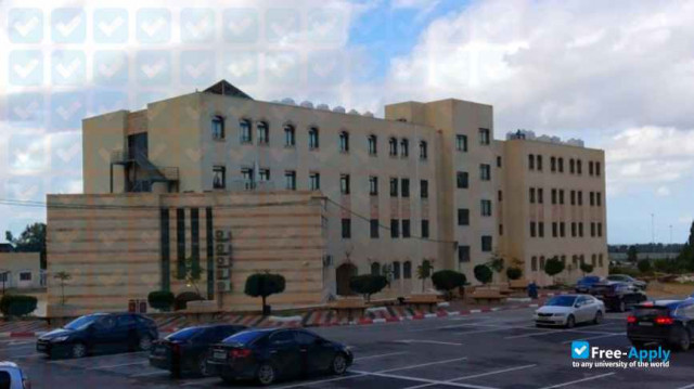Photo de l’Palestine Technical University Khadouri #2