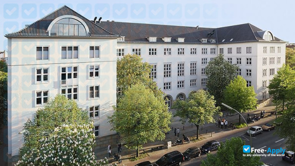 The Berlin School of Economics and Law фотография №7