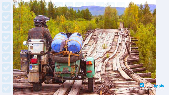 Burg Giebichenstein Art College Halle photo #9