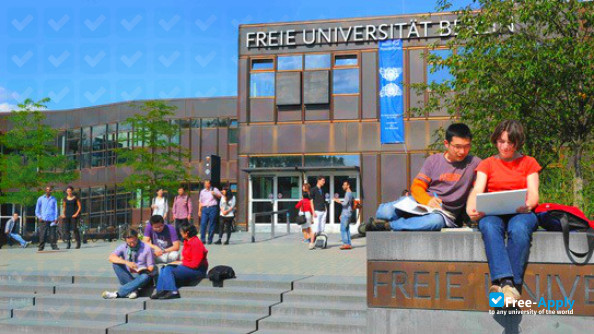 Free University of Berlin photo #8