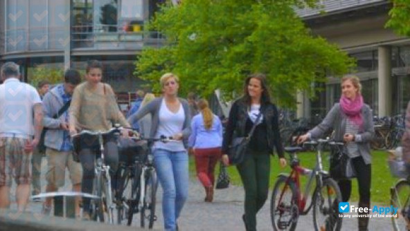 Private University of Göttingen photo #8