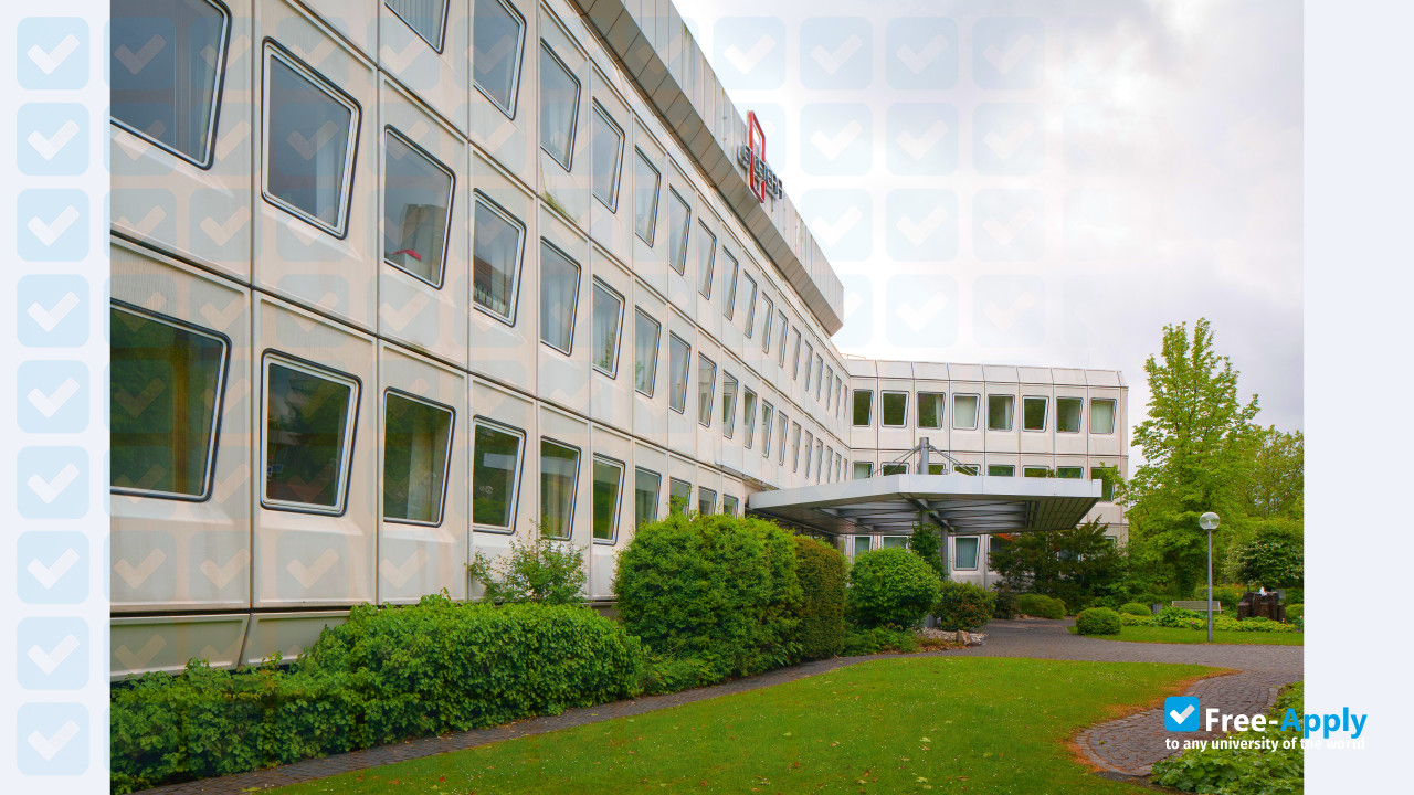 Foto de la Hannover Medical School #10