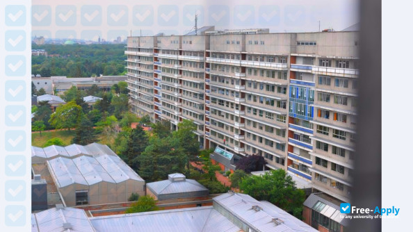 Foto de la Hannover Medical School #7
