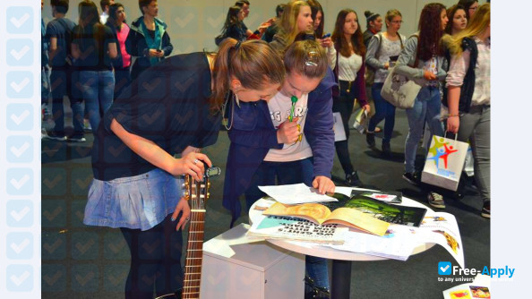 Photo de l’School of Art, Design and Popular Music of Freiburg #45