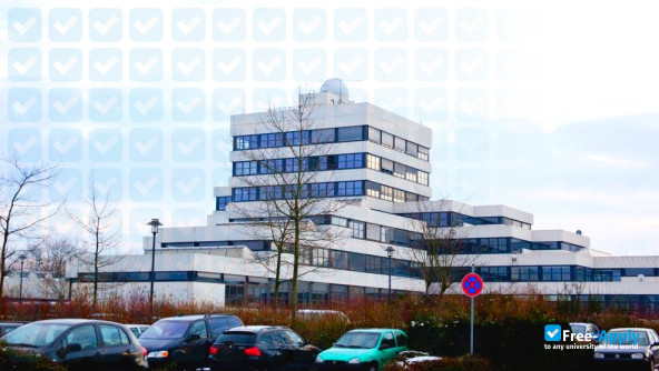 University of East Westphalia-Lippe photo #11