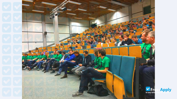 University of East Westphalia-Lippe photo #4