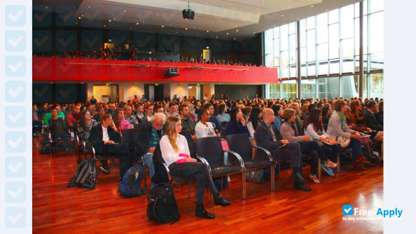 Foto de la University of Economics and Environment Nürtingen-Geislingen #2