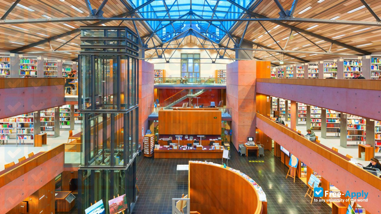 Photo de l’Technical University of Applied Sciences Wildau #9