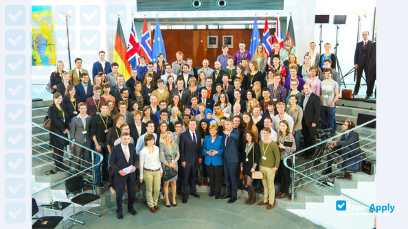 Hertie School of Governance photo #3