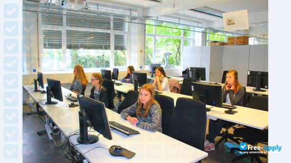 Esslingen University of Applied Sciences photo #2