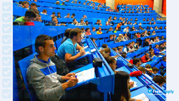 University of Stuttgart photo #14