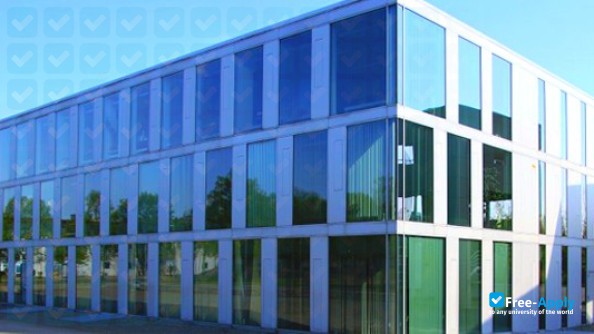 University of Stuttgart photo #7