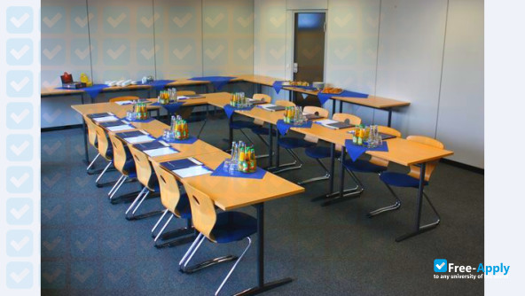 Photo de l’Munich Business School #12