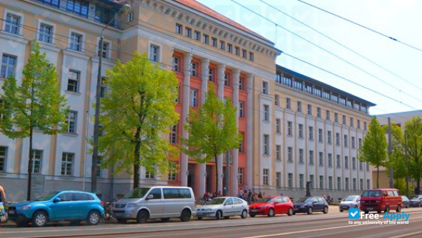 Leipzig University of Applied Sciences photo #3